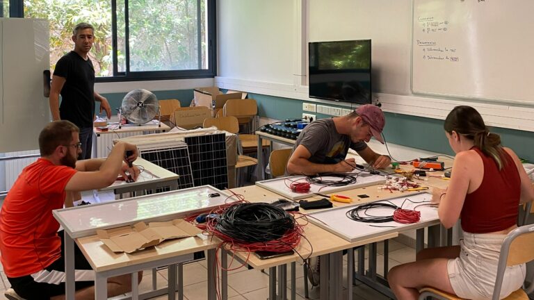 Kits solaires : Le Fonds De Dotation agit pour l&rsquo;Ukraine