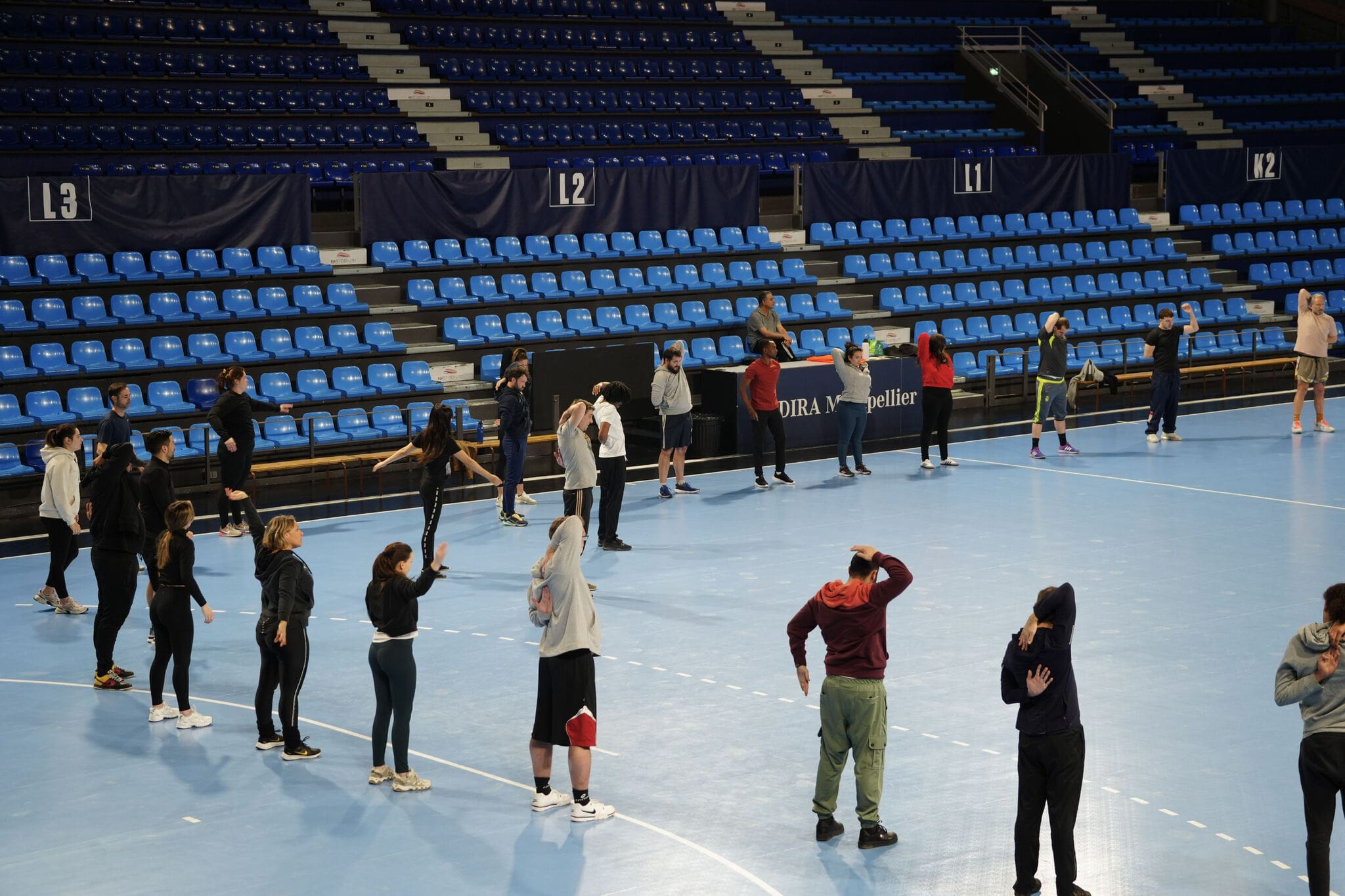 candidats-recuteur-fdi-stadium Candidats et recruteurs sur le terrain du FDI Stadium